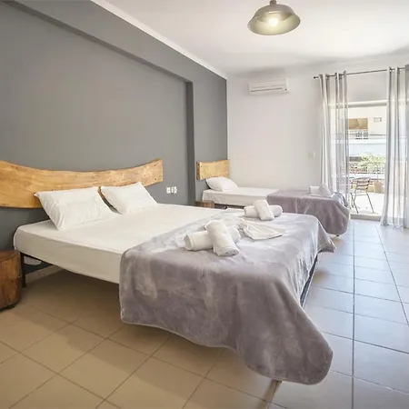 Saffroni * Paralia Katerinis