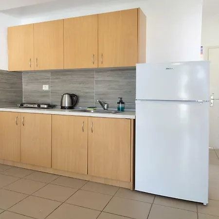 Apartament Saffroni