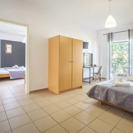 Saffroni * Paralia Katerinis