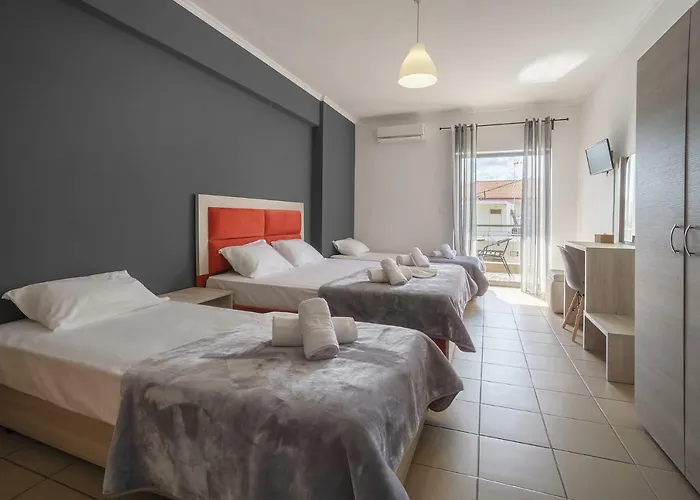 Saffroni Apartamento Paralía