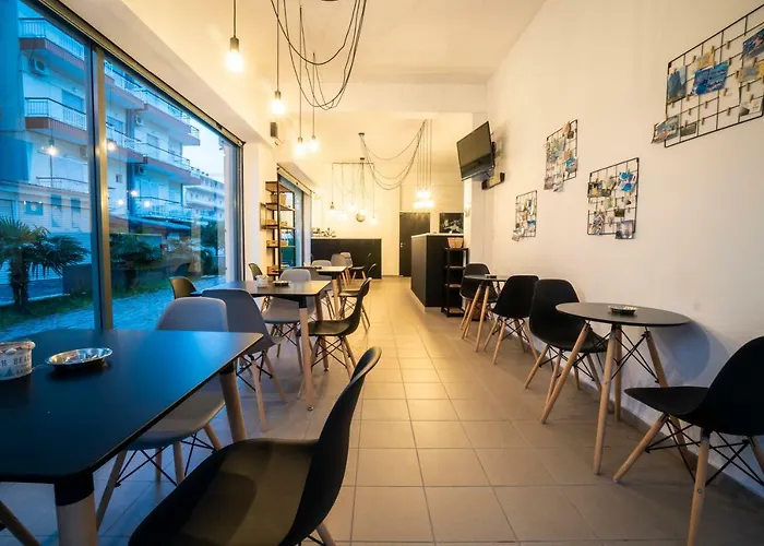 Saffroni Apartamento Paralía